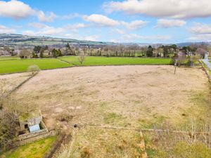 Carr Farm- click for photo gallery